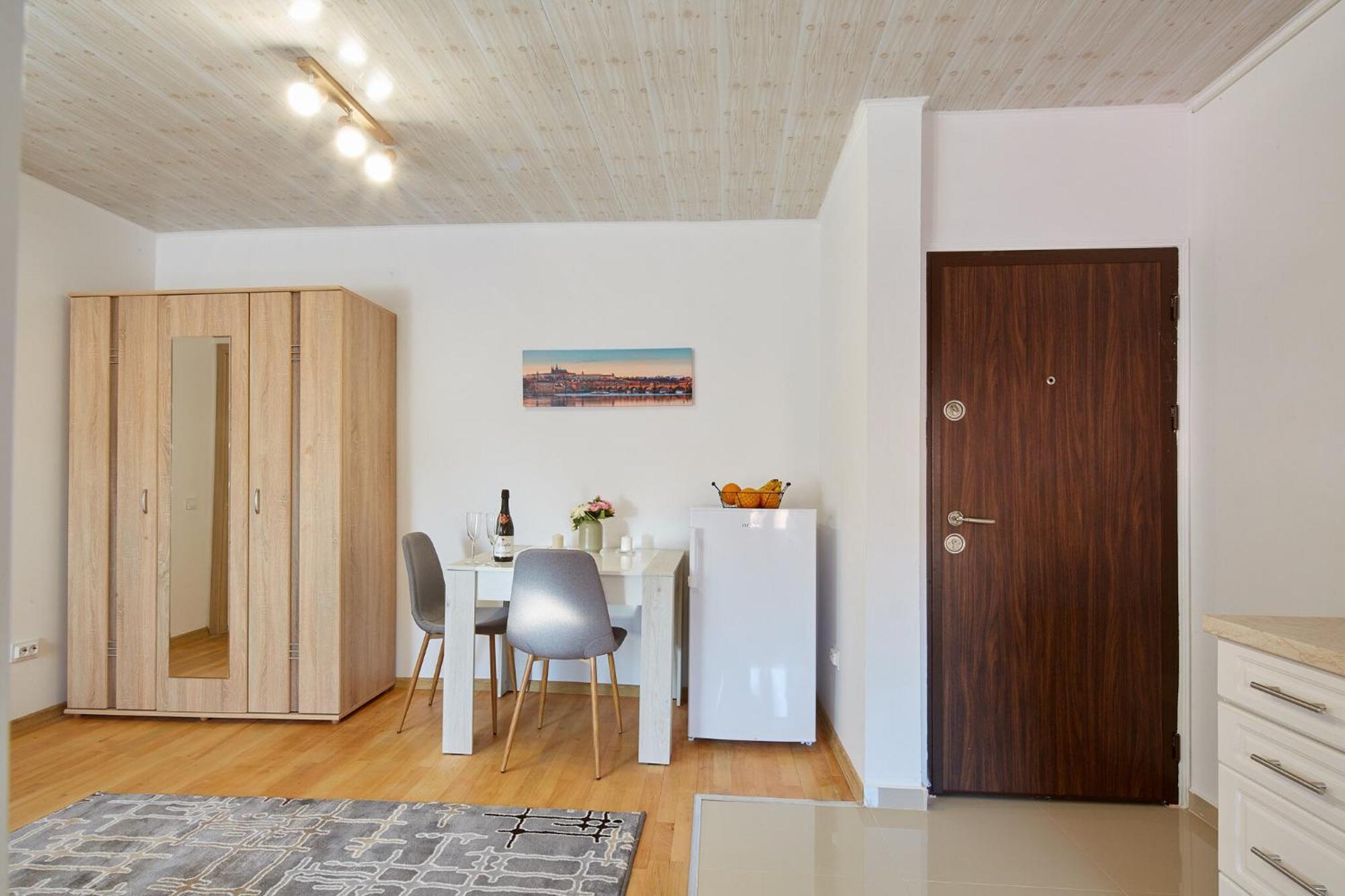 One Bedroom By Squashtech - 2 *